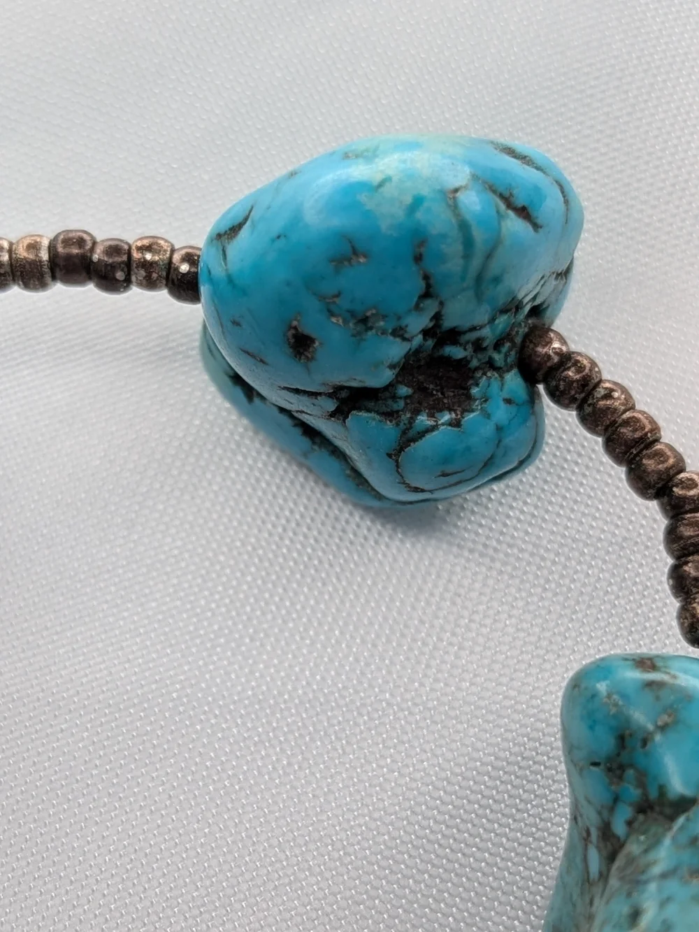 Dyed Howlite Turquoise Stone Nugget Stretch Bracelet Bronze Seed Bead Boho 7 In
